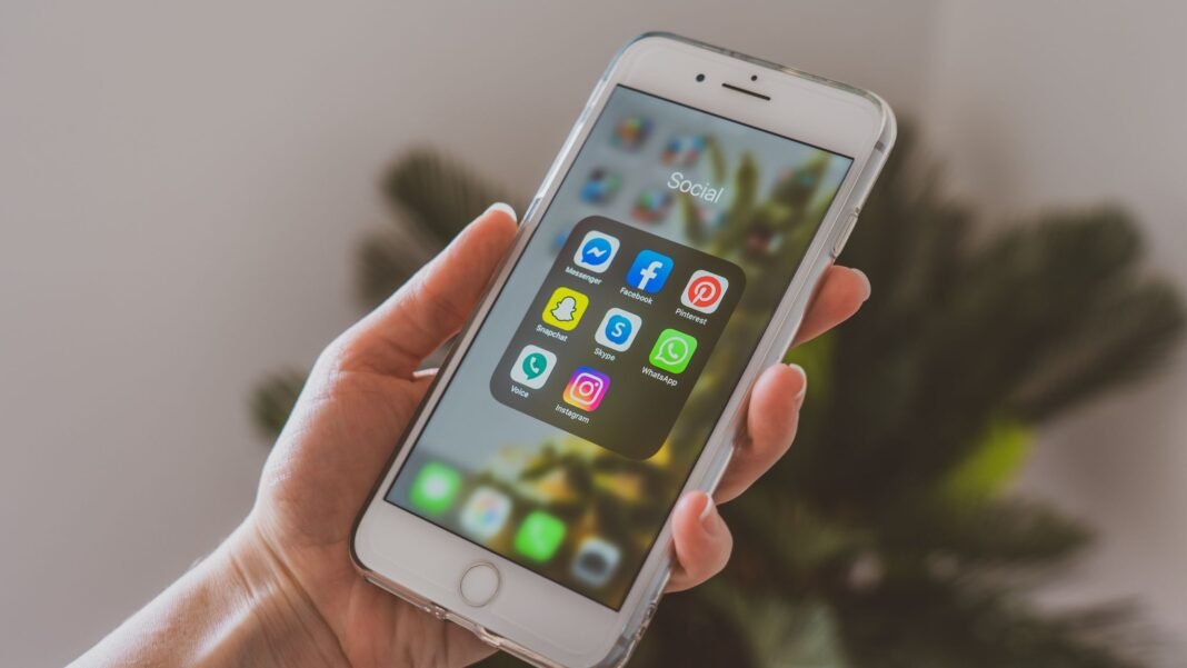 Investment app Plum expands offering