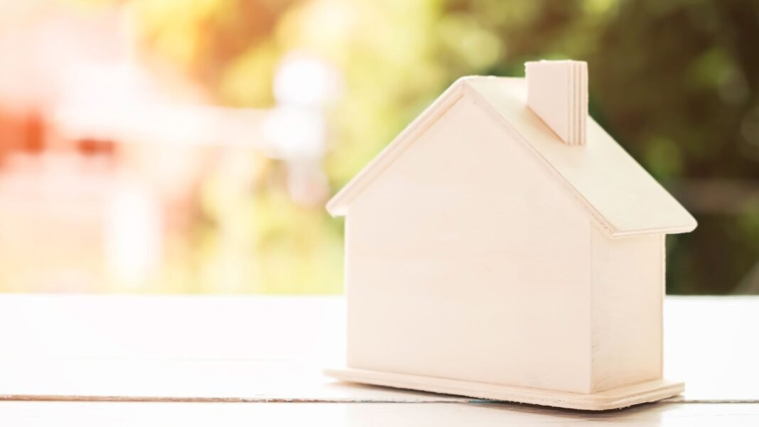 Lithuania revokes licence of former Railsr unit