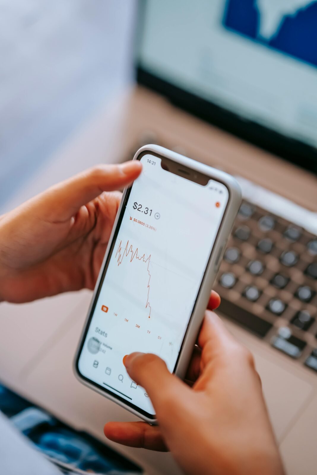 Monzo’s valuation tops $5bn with $430m Alphabet-led funding round