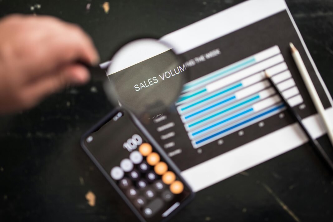 Half of UK BNPL Users Unaware of Late Fees, Study Finds