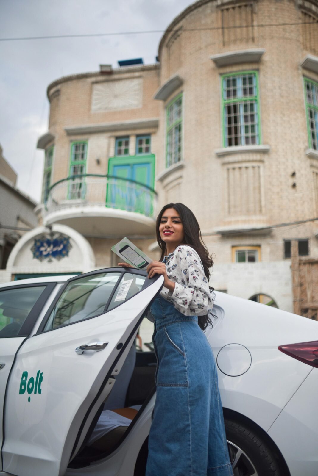 Raiffeisen Bank Partners with Wise Platform to Enhance Cross-Border Payments