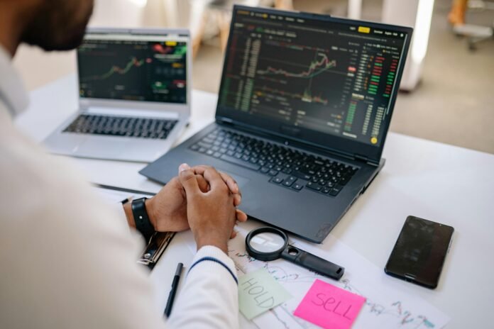 TechSignals AI Powers Real-Time Insights in DxCharts for Smarter Market Decisions