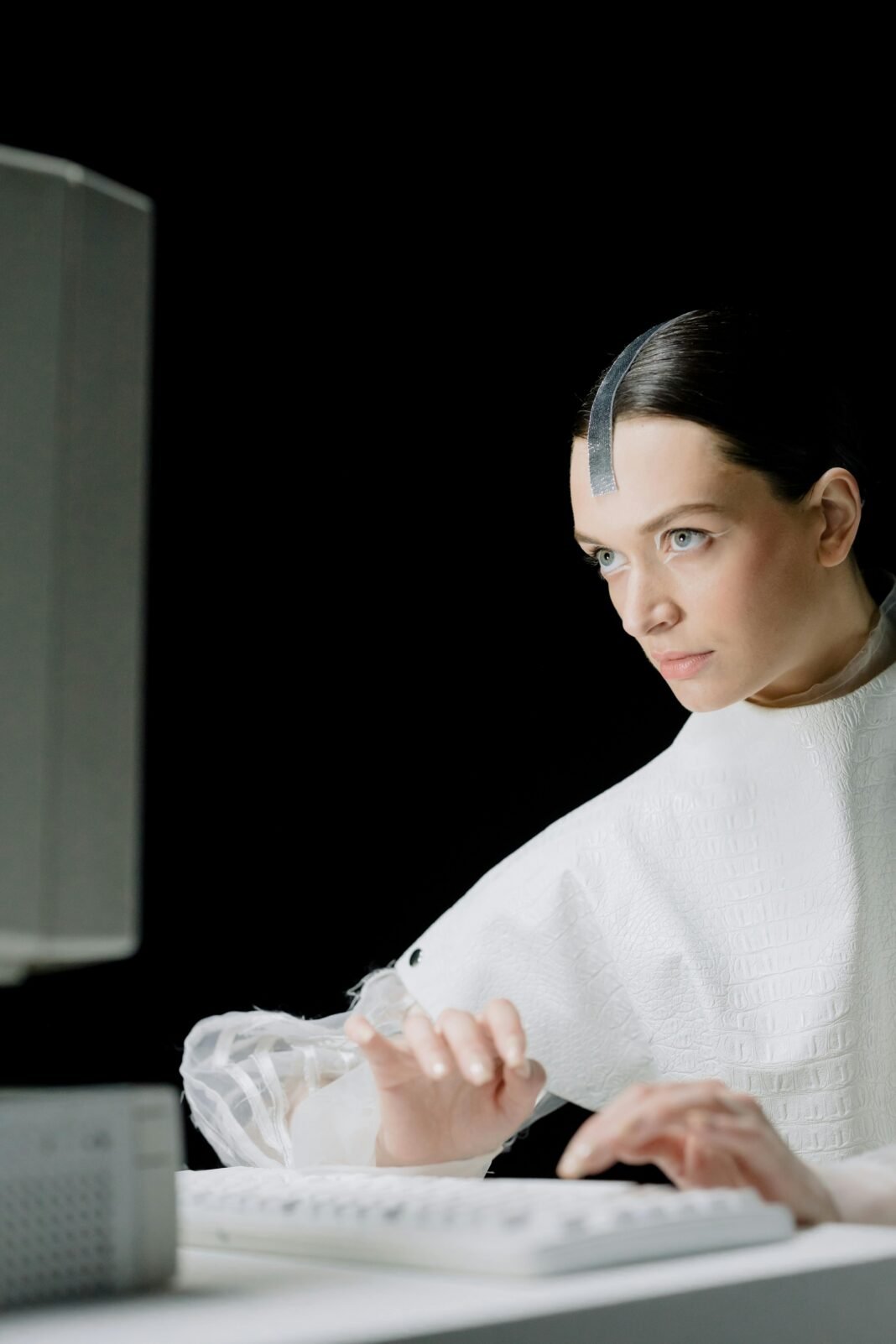 OS Bridge Raises $5.1 M Seed to Power AI-Enabled Private Markets OS